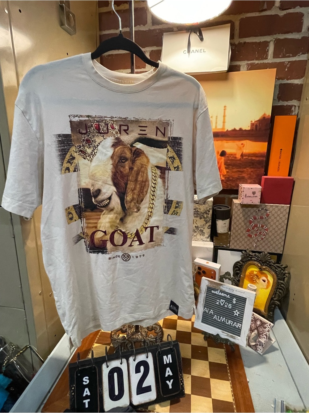 JUREN - Rising GOAT, Men’s Tee, gold white